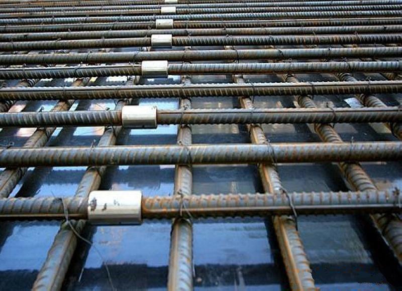 巩义为什么建楼房时，要在钢筋上加一排小圆环？原来作用这么大